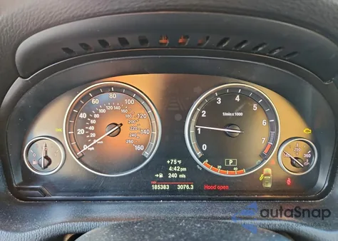 2012 BMW X3 xDrive28I z USA, uszkodzony, nr VIN 5UXWX5C58CL721890